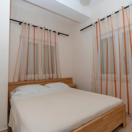 Hotel Albania Velipoje