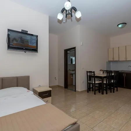 Albania Hotel Velipojë