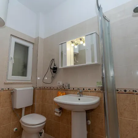 Hotel Albania