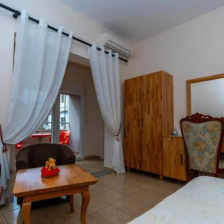 Albania Hotel *